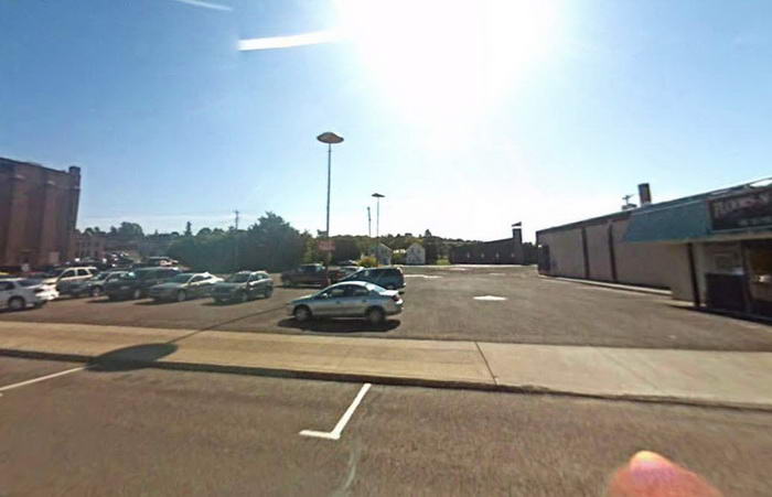 Rex Theatre - Street View Of Empty Lot Where Rex Once Stood (newer photo)
